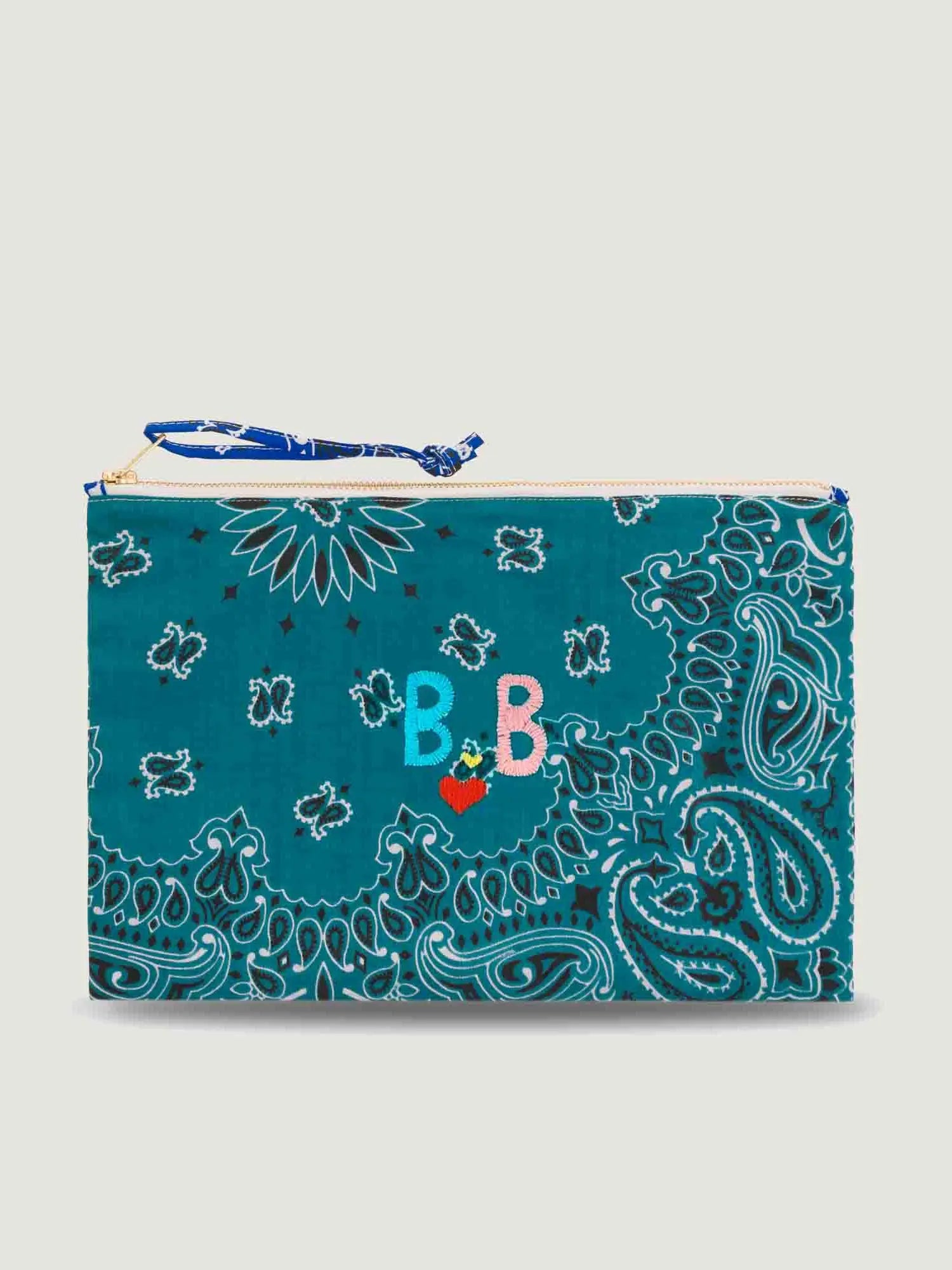 Zipped pouch - Small customized embroidery
