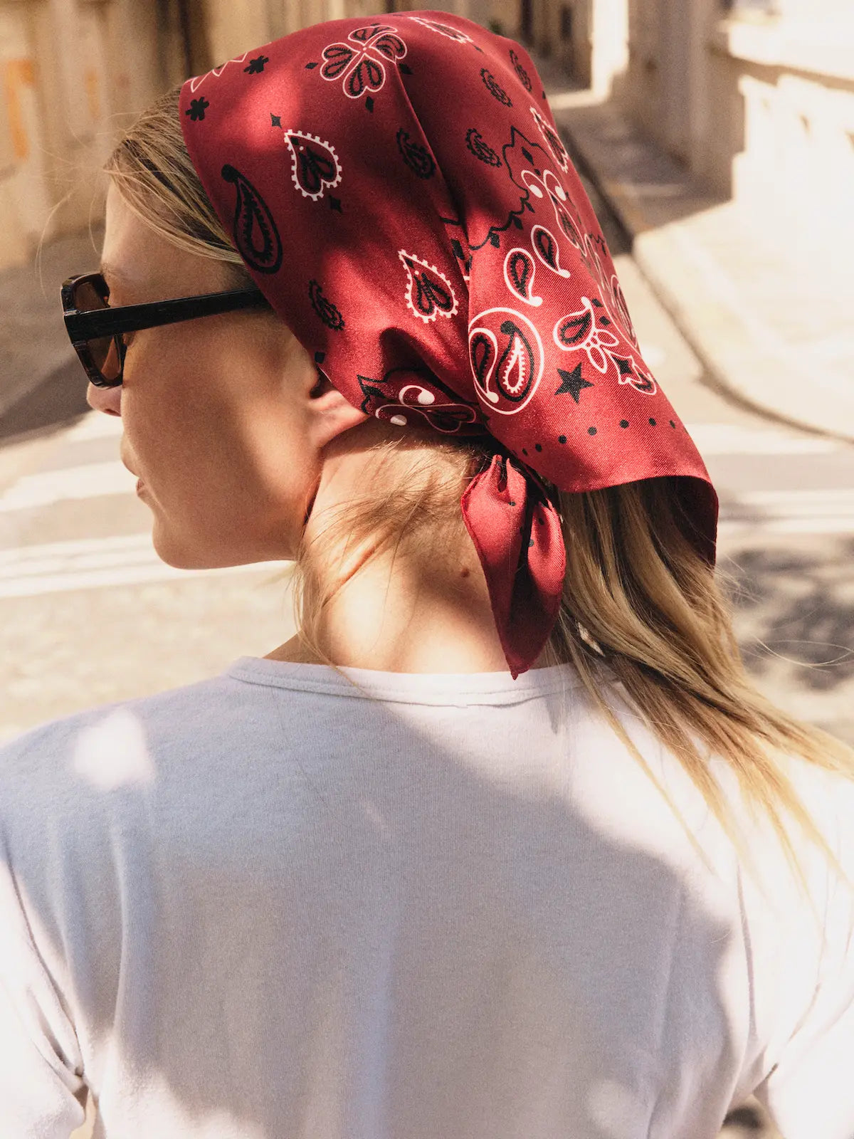 Bandana en Soie - STAR - RED - Petit Modèle