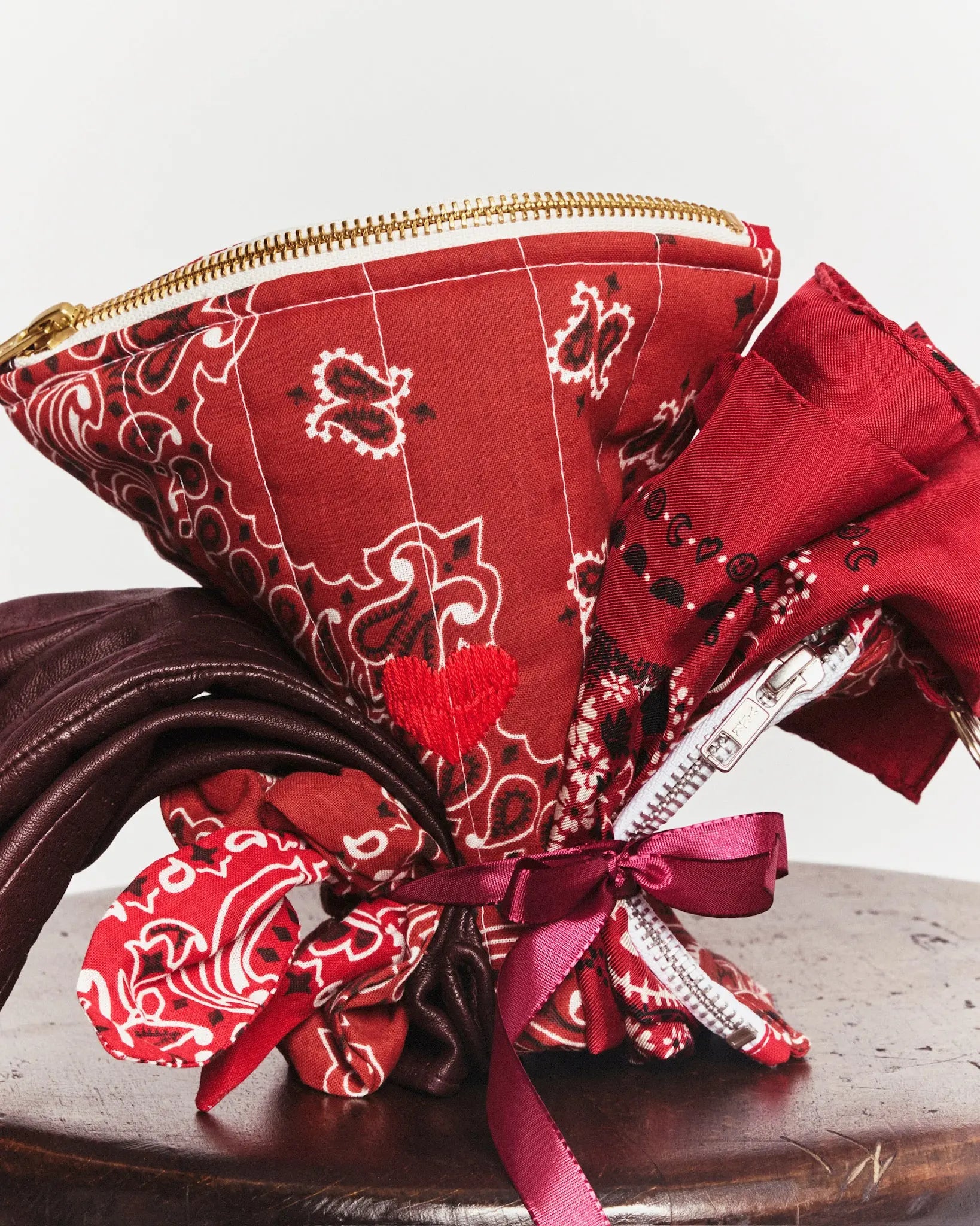 Bandana en Soie - ROUGE - Petit Modèle