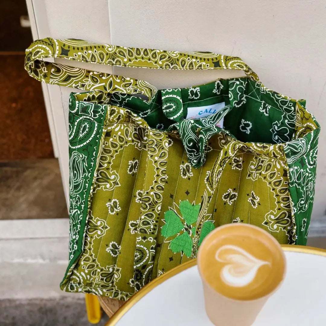 Quilted Medium Cabas Tote - CLOVER - Bronze / Green Week-End