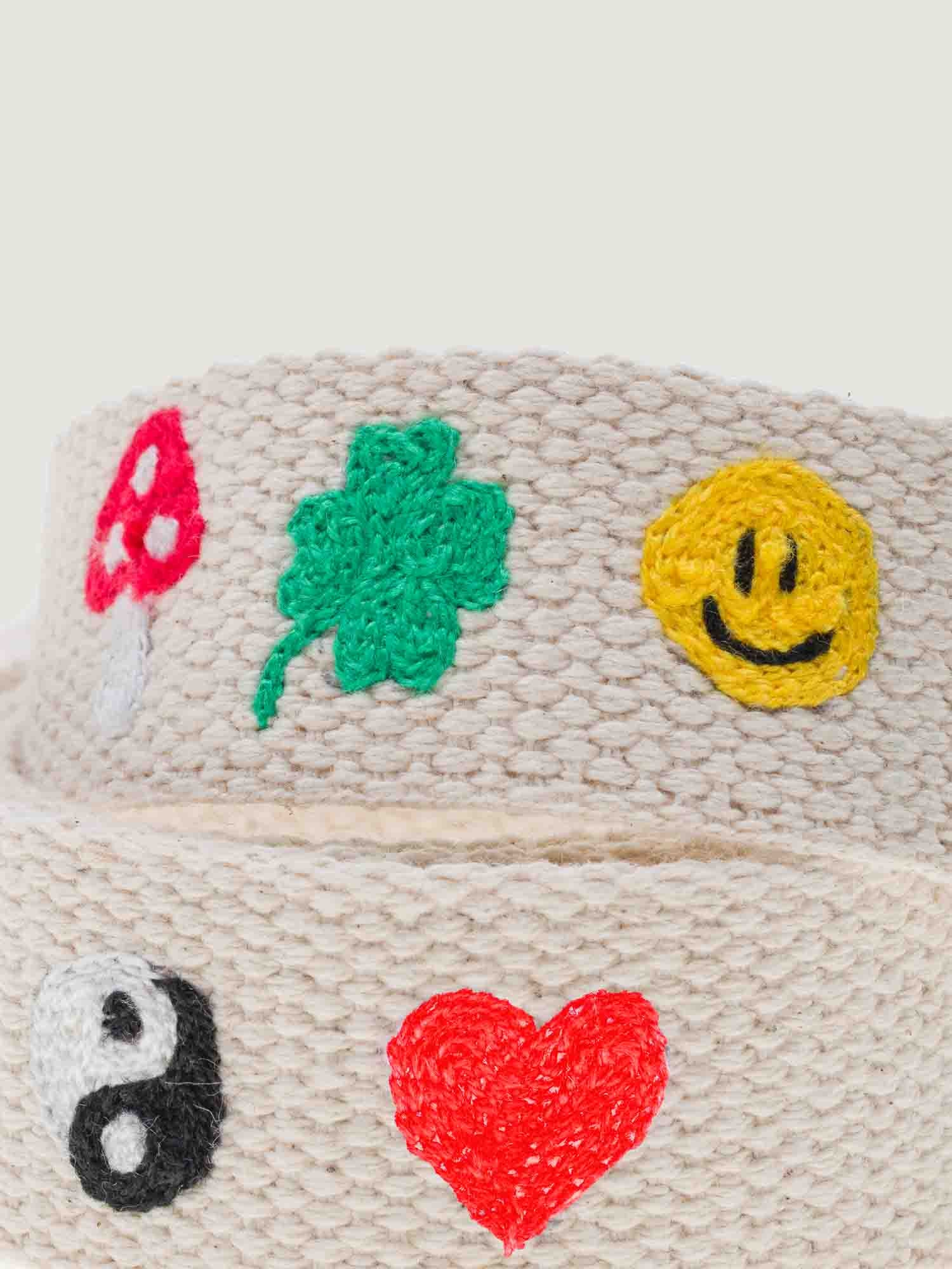 Embroidered Handle - MULTI-EMOJIS - Ecru