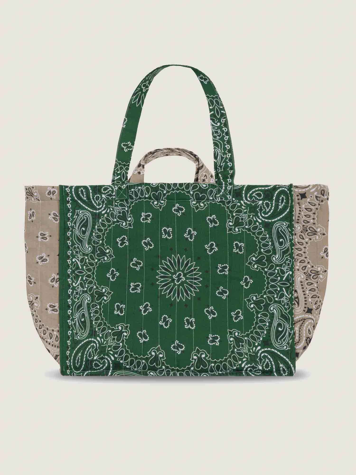 Quilted Maxi Cabas Tote LOVE Weekend Green Beige