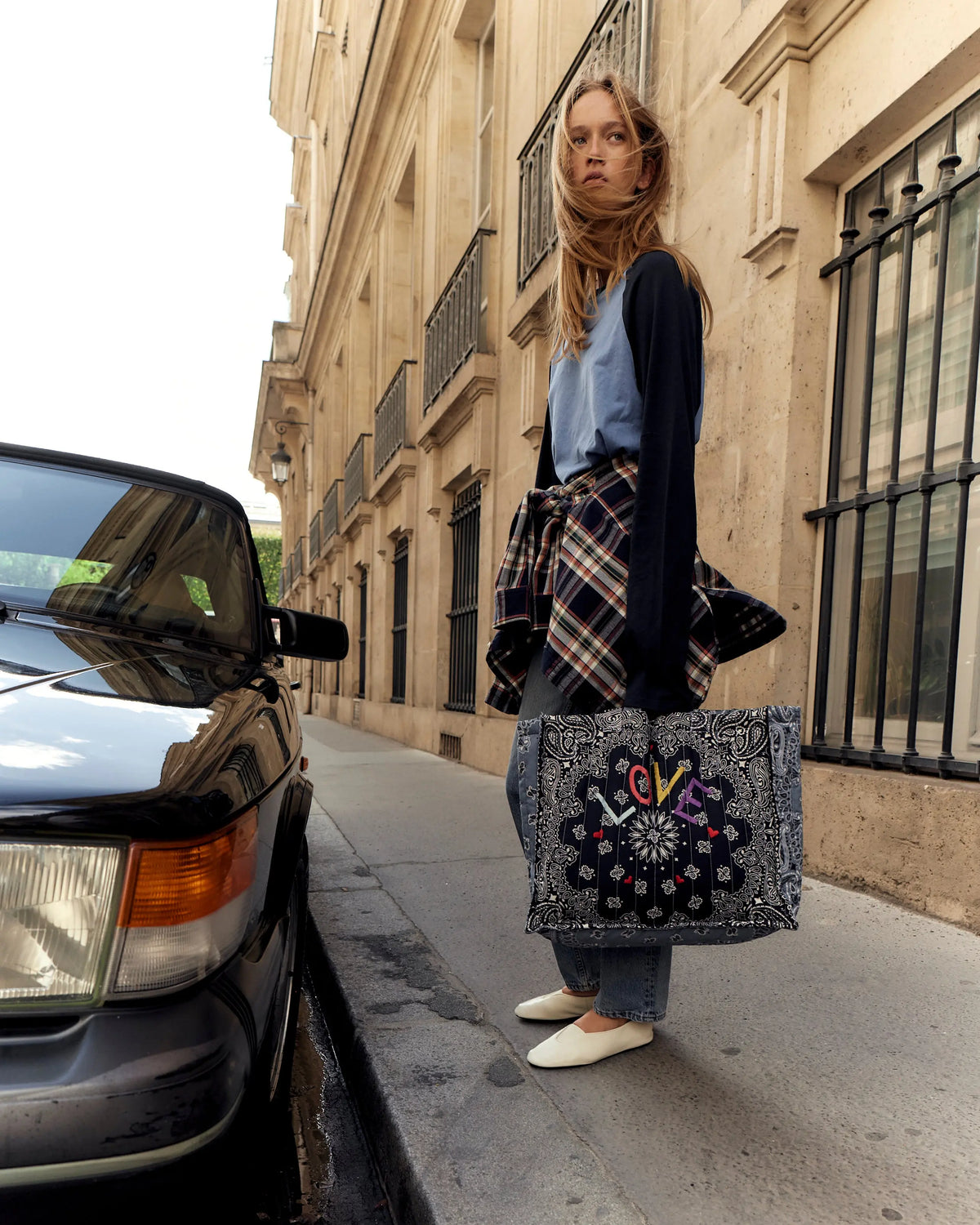 Maxi Quilted  Cabas Tote - LOVE - Navy / Chambray