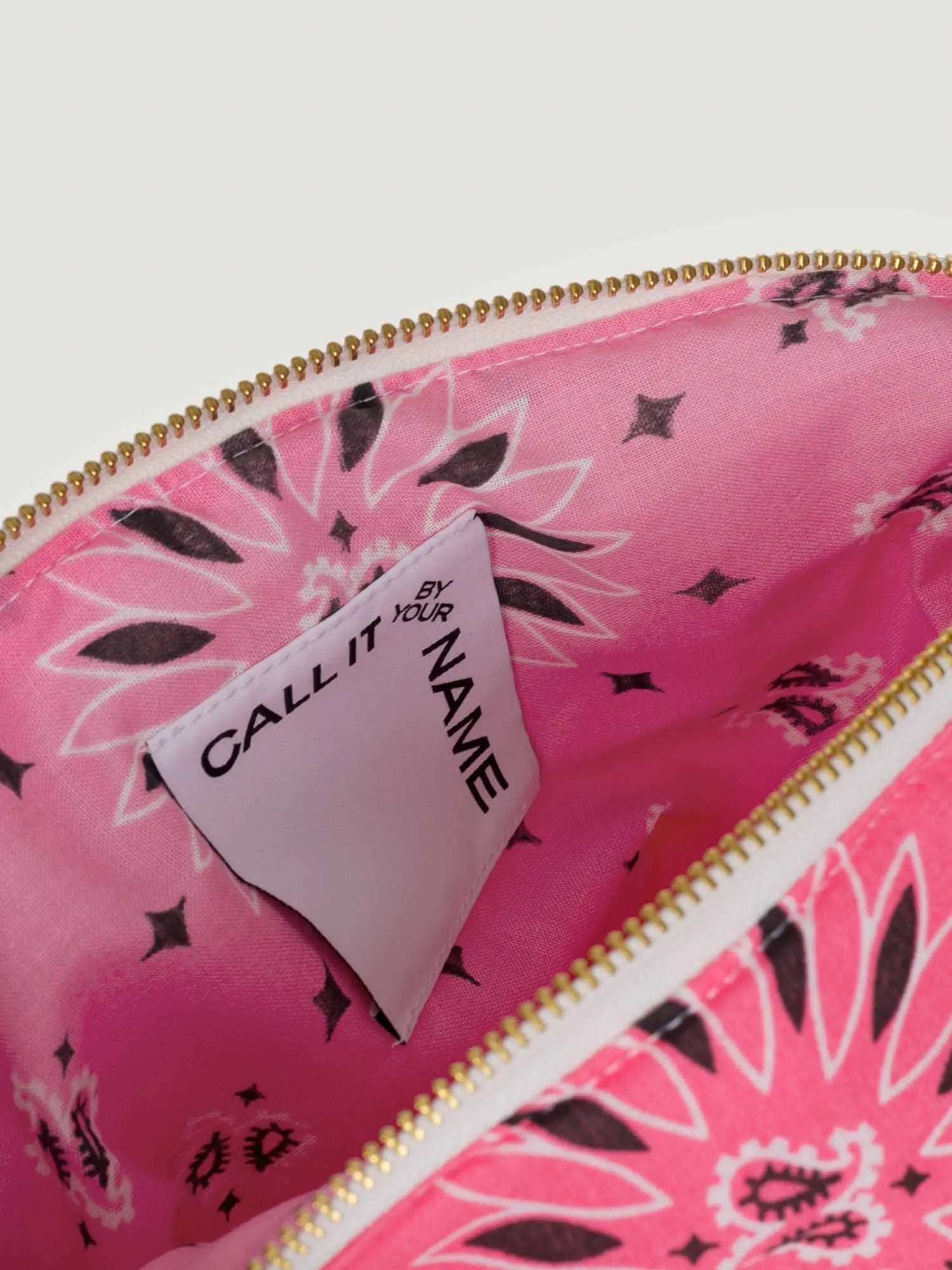 Toiletry Bag - HEART - Strawberry Pink / Pale Pink