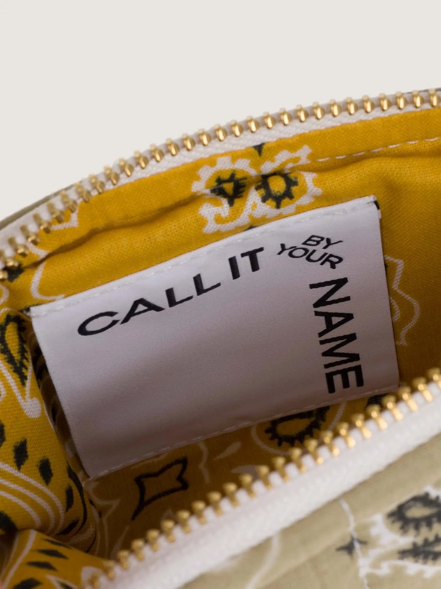 Mini Quilted Zip Pouch - MUSHROOM - Beige / Mustard