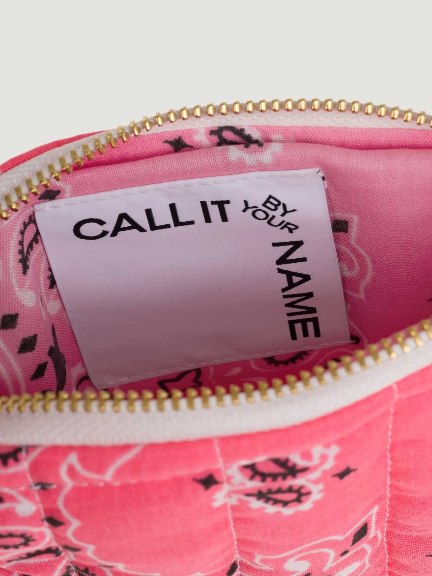 Mini Pochette zippée Matelassée - HAPPY FACE - Strawberry Pink / Pale Pink