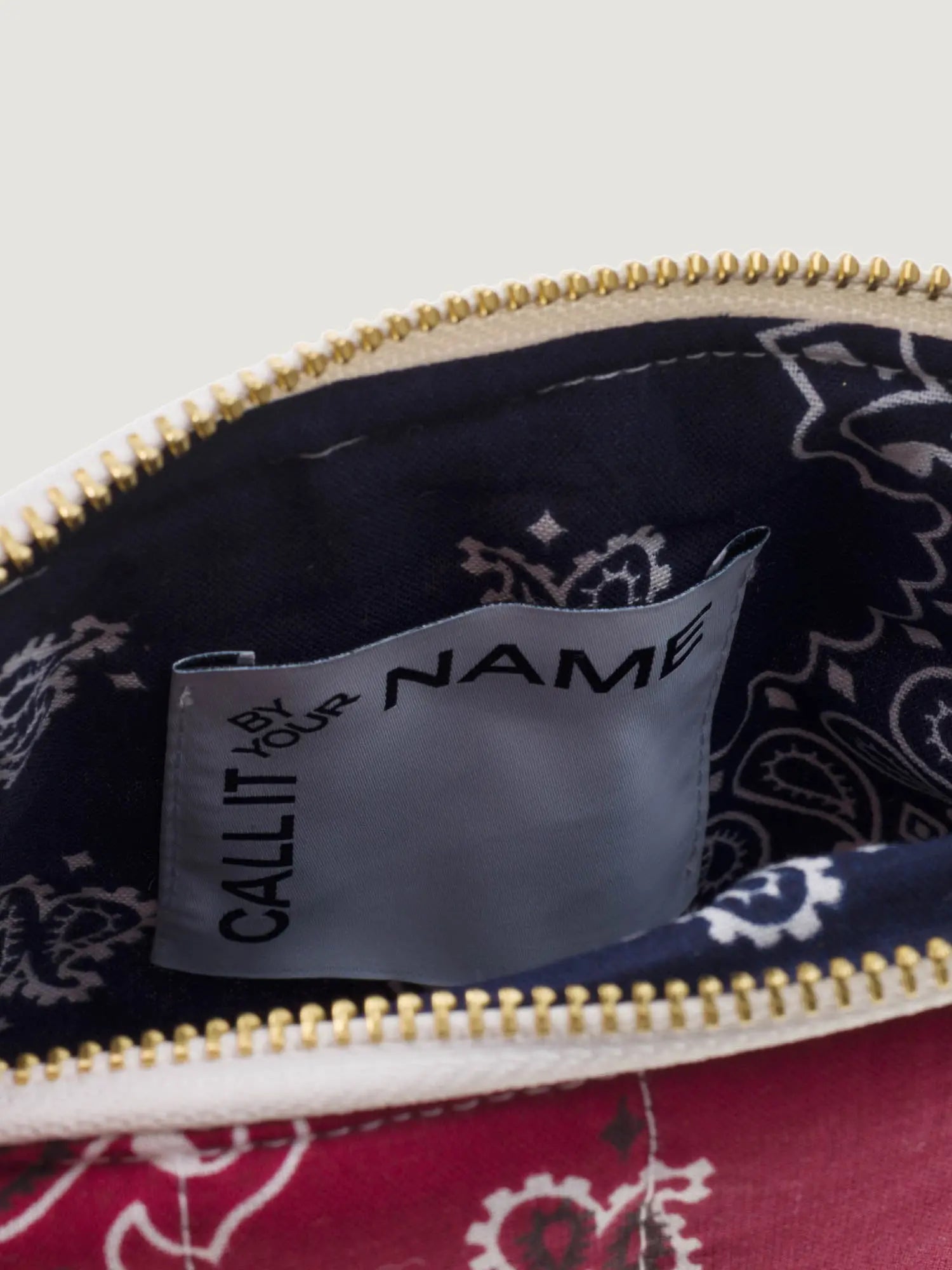 Mini Pouch - Small customized embroidery