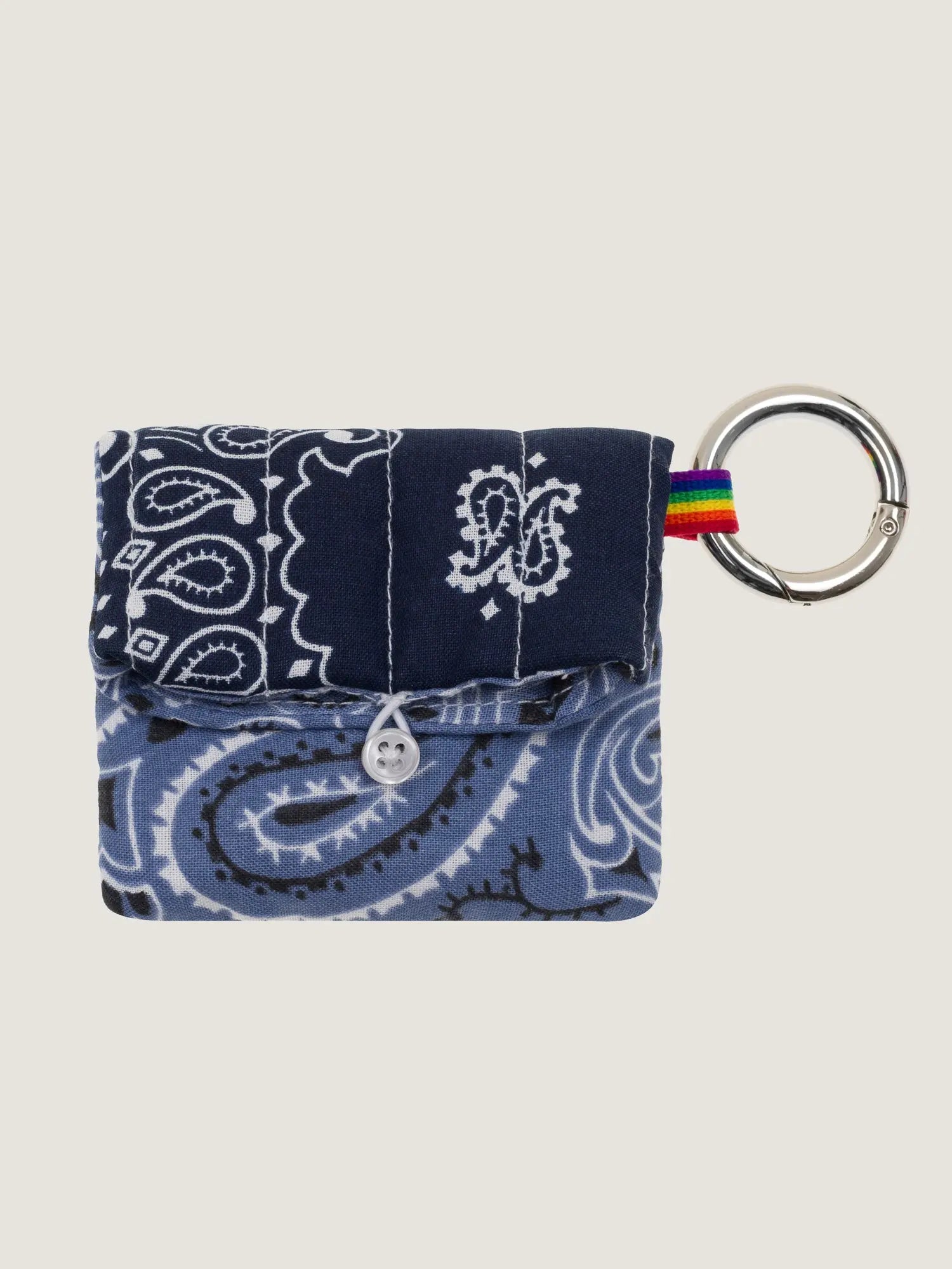 Original airpods case in 100% cotton bandanas