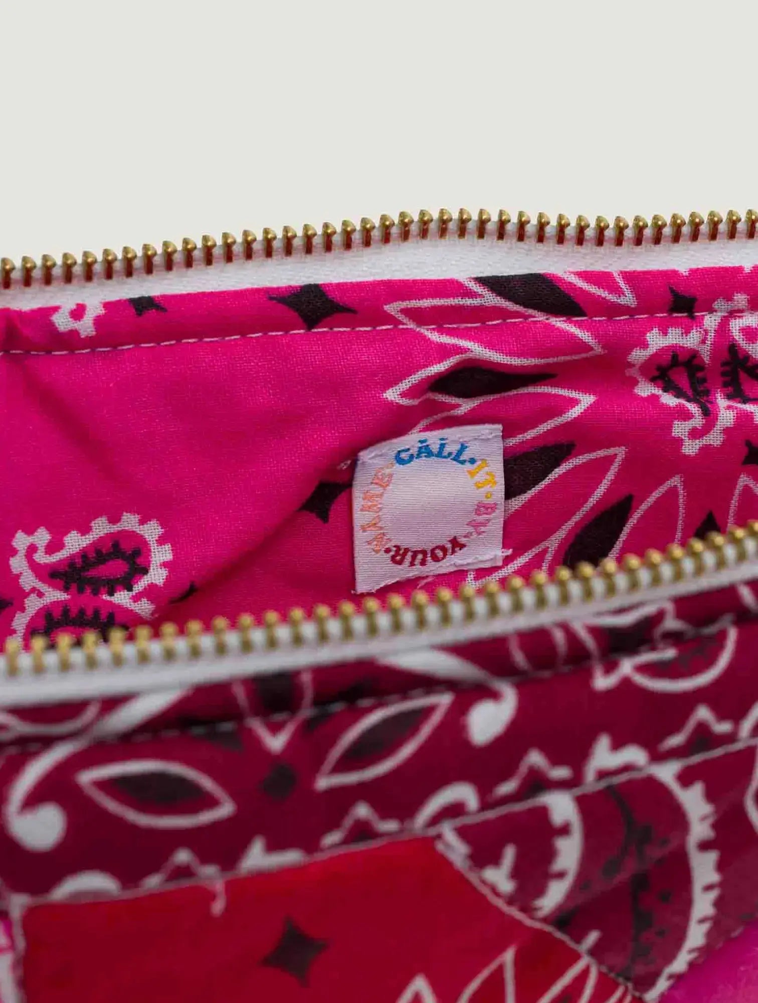 Patchwork Pouch - HEART - Burgundy / Fuchsia