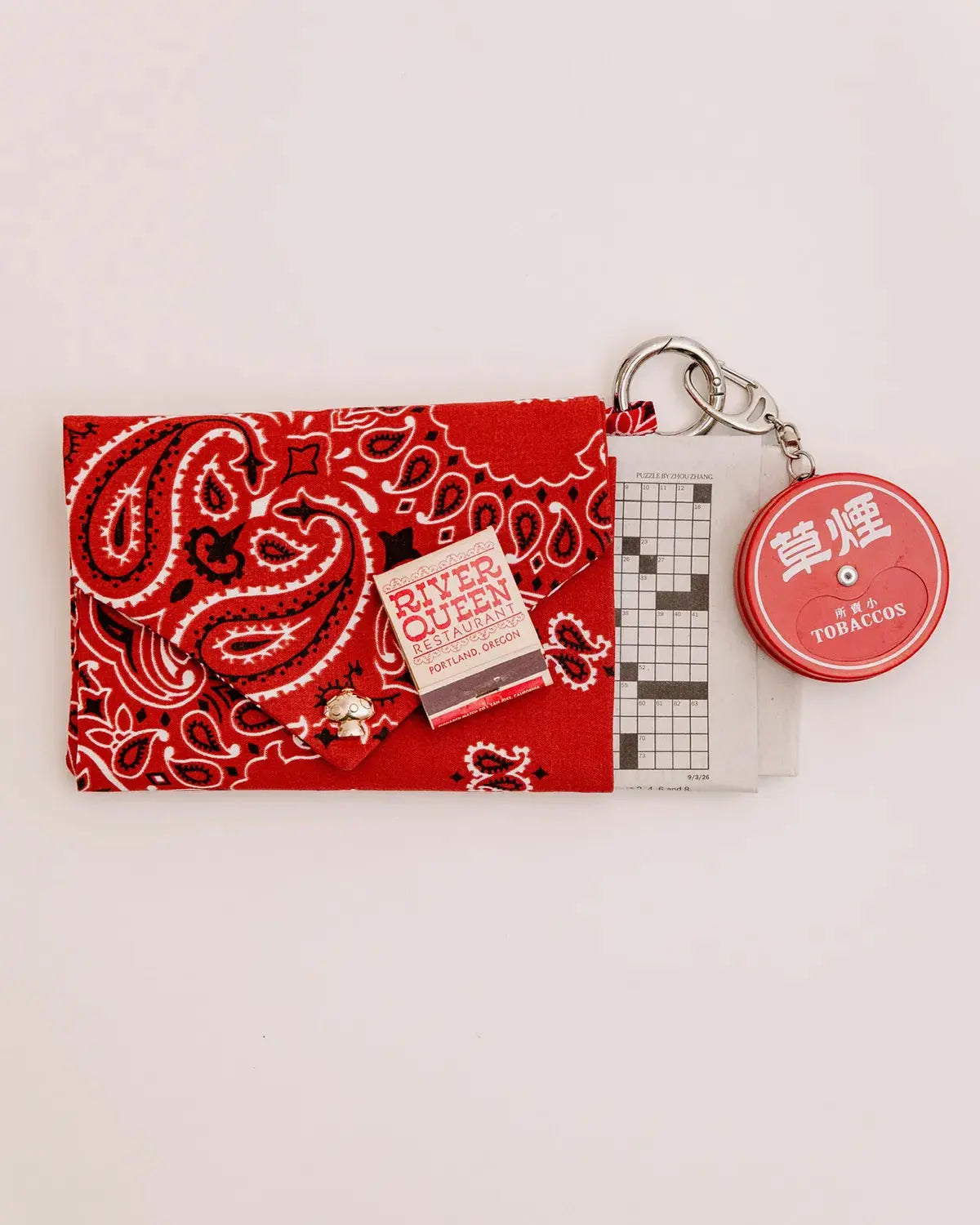 PASSPORT HOLDER - VINTAGE RED / REAL RED