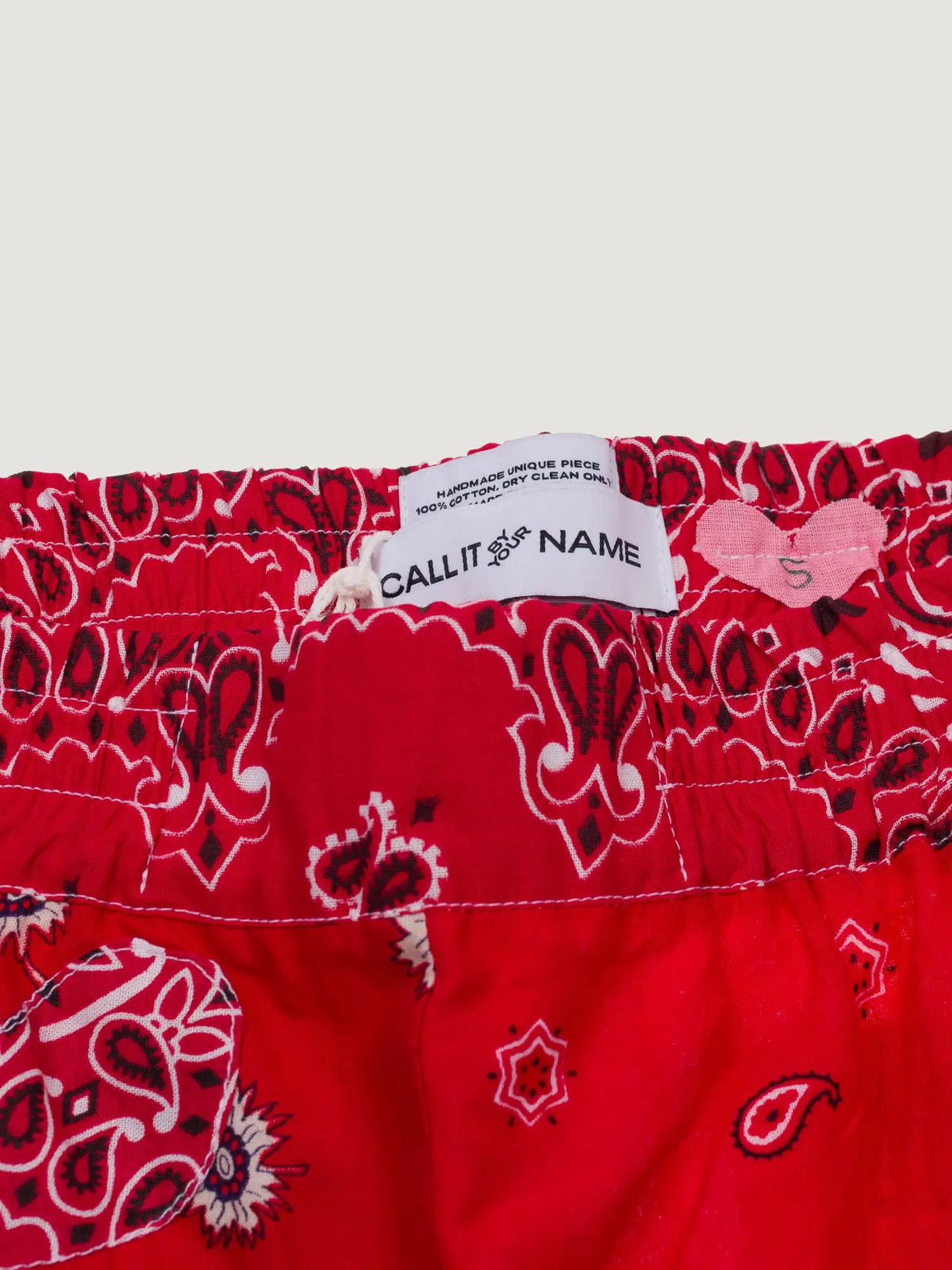 Short - 77 - Shades of Red - S