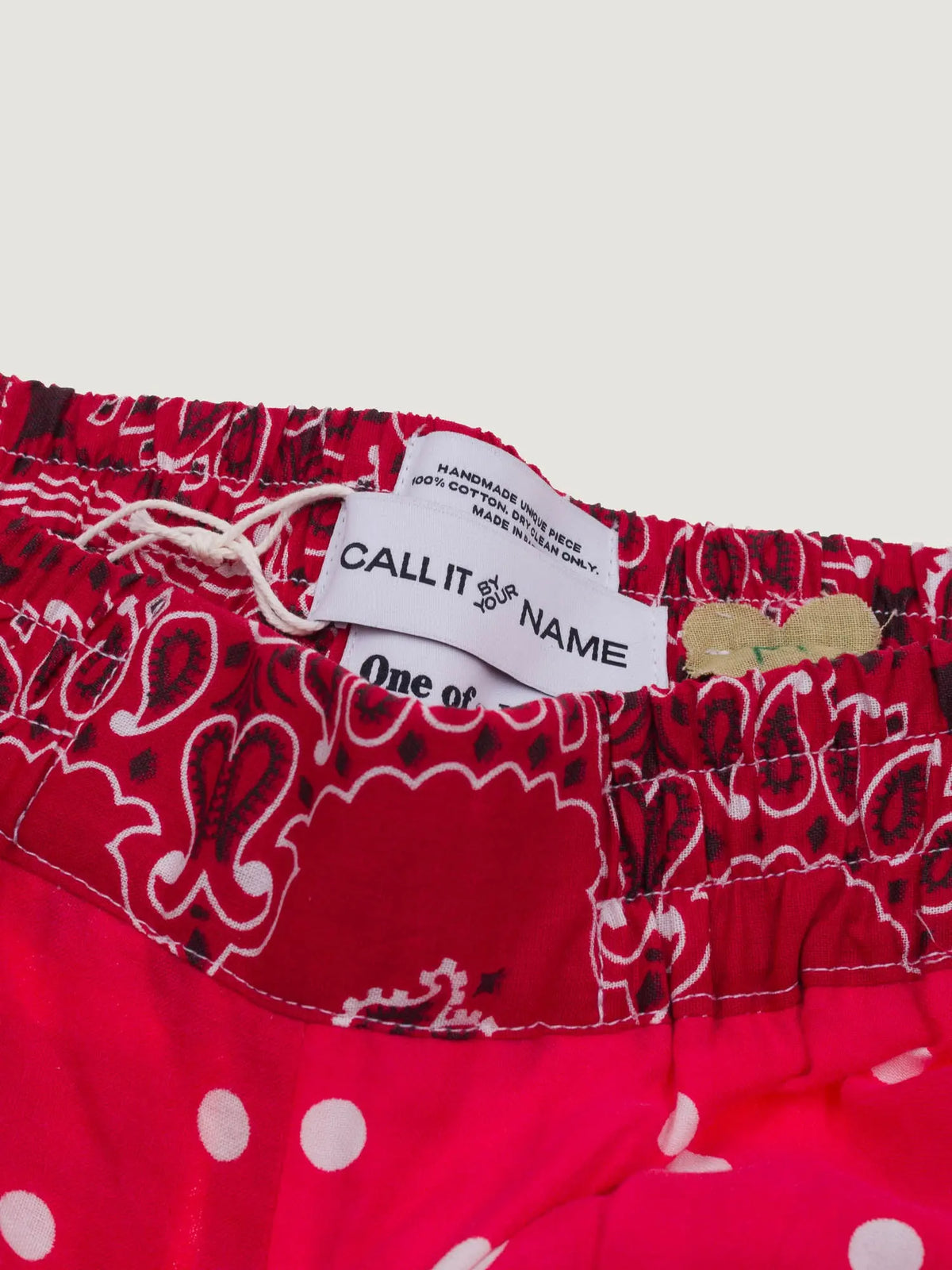 Short - 78 - Shades of Red - M