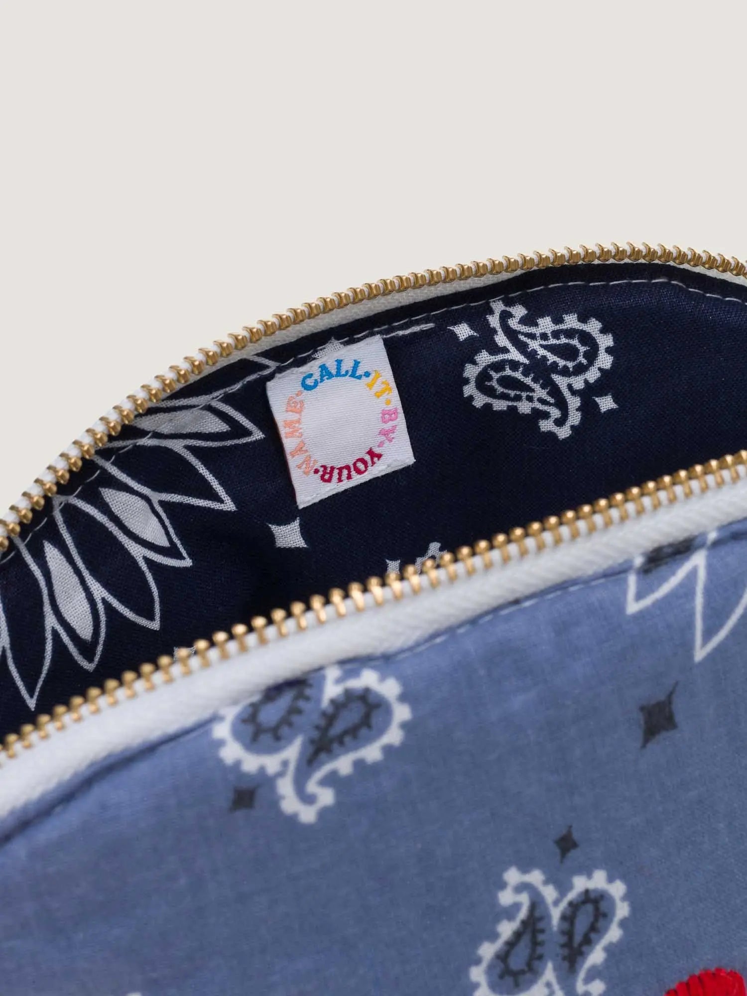 Small Toiletry Bag - HEART - Chambray / Navy
