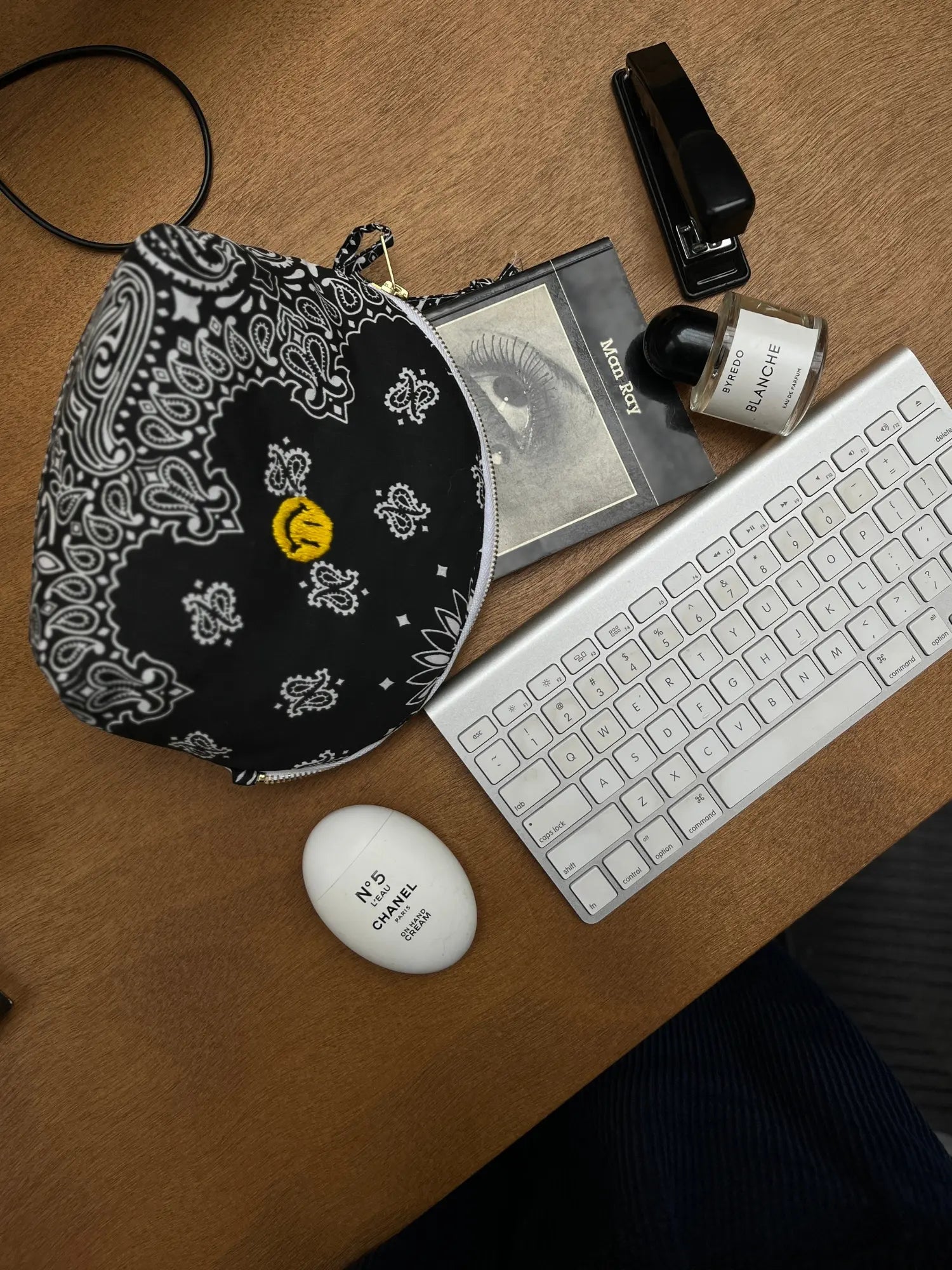 Small Toiletry Bag - HAPPY FACE - All Black
