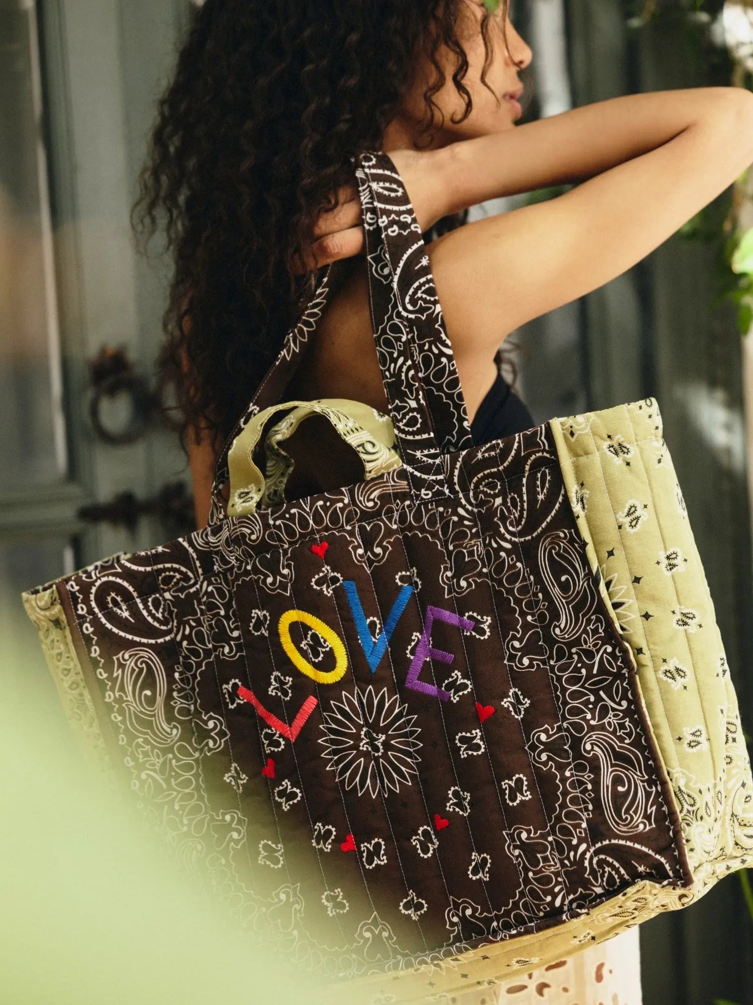 Maxi Quilted Cabas Tote - LOVE - Brown / Beige
