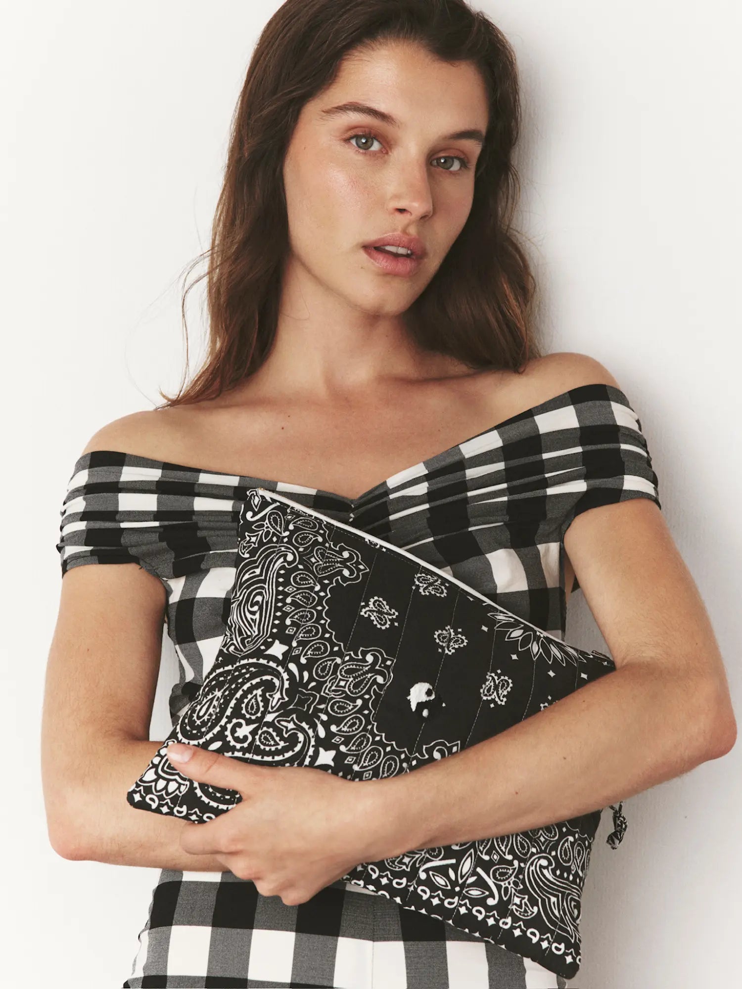 Pochette Zippée Matelassée - YIN & YANG - All Black