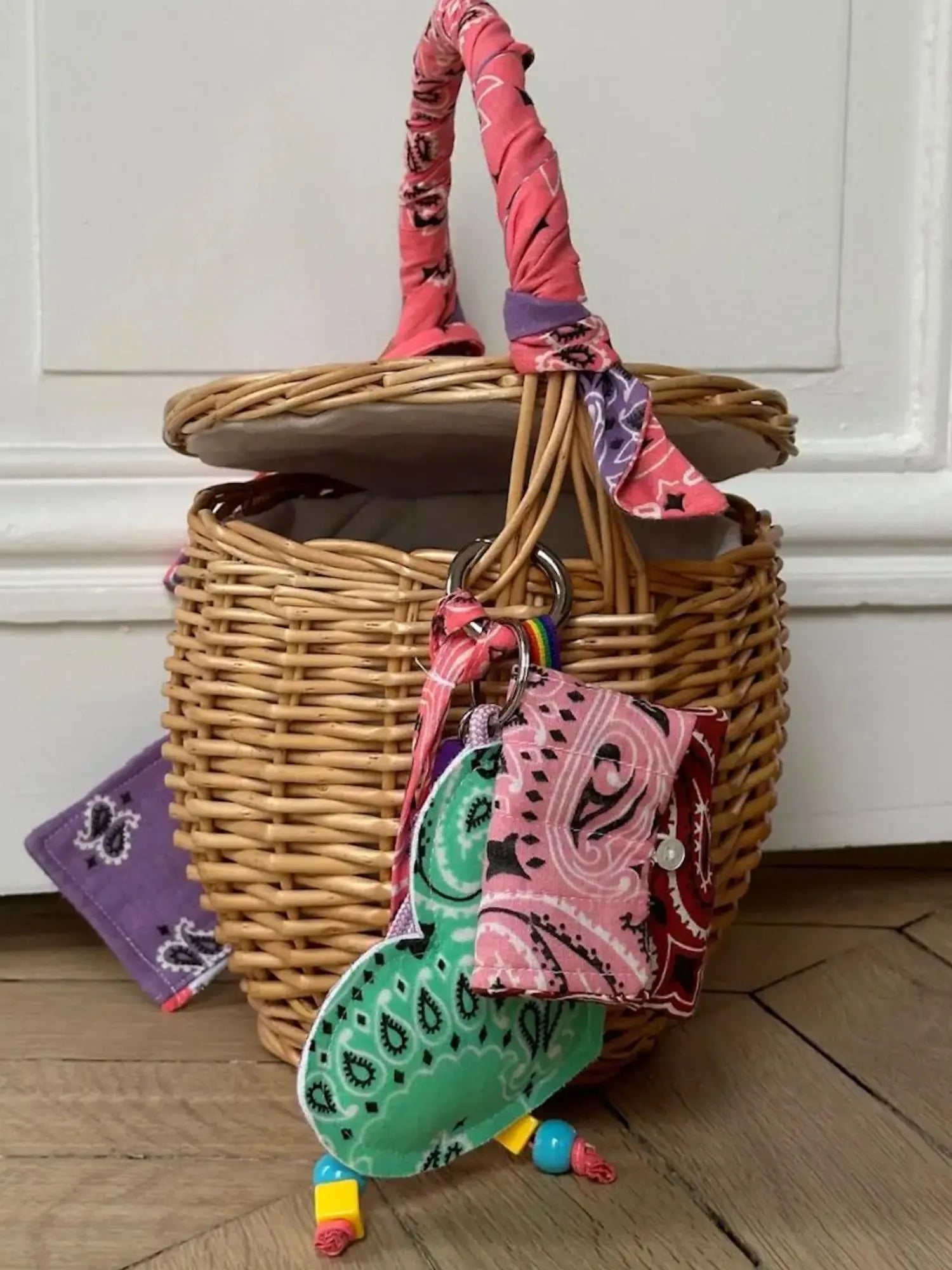 Key Ring - HEART - Lilac / Mint